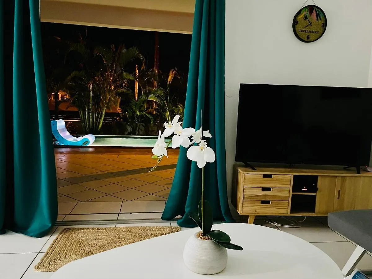 Villa Tropical Paradise Avec Piscine, 4 Chambres Le Moule Guadeloupe